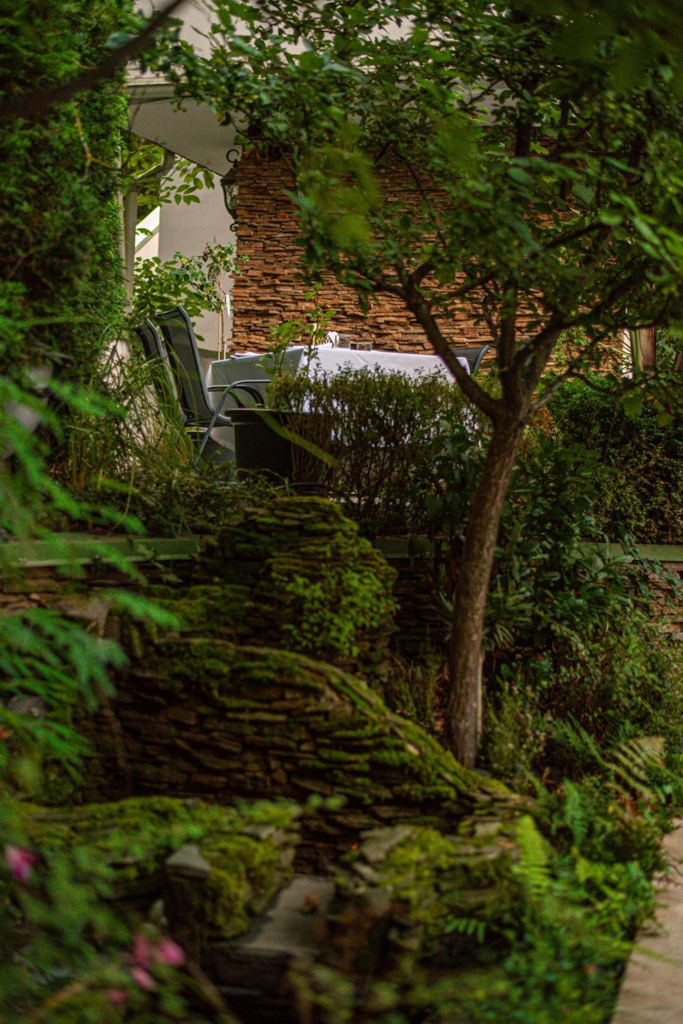 Hotel Carpathia Sinaia Exterior photo