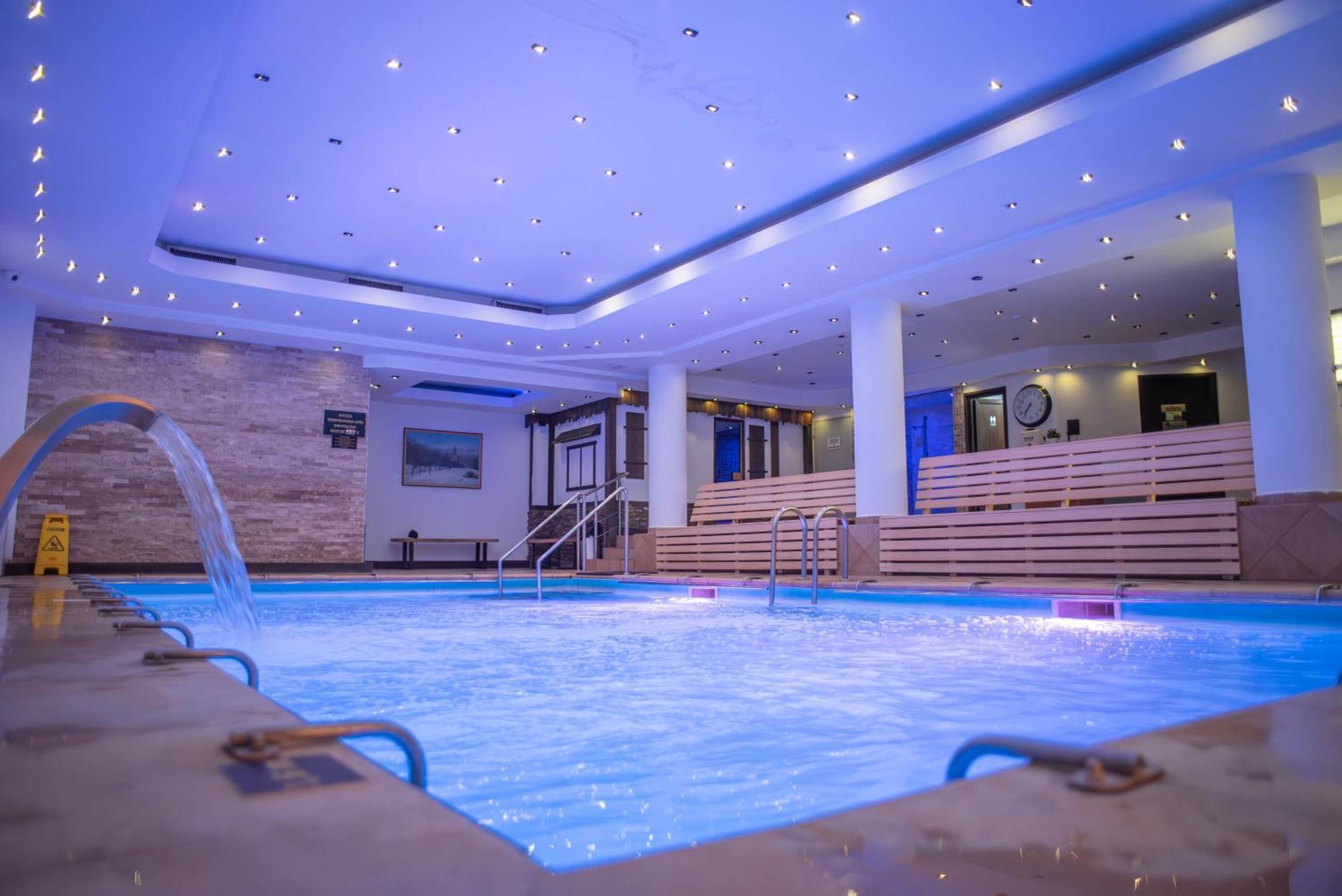 Hotel Carpathia Sinaia Exterior photo